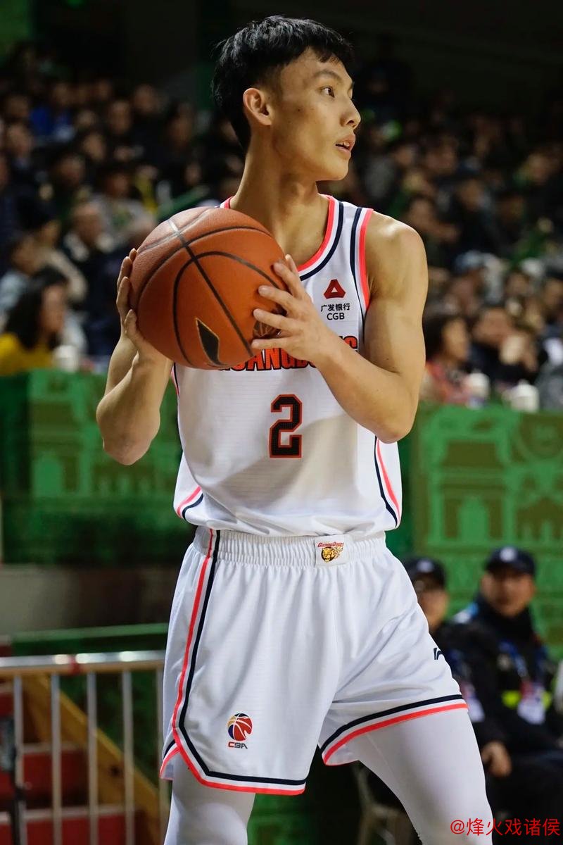 徐杰16+9助广东大胜江苏 广州双加时惜败上海