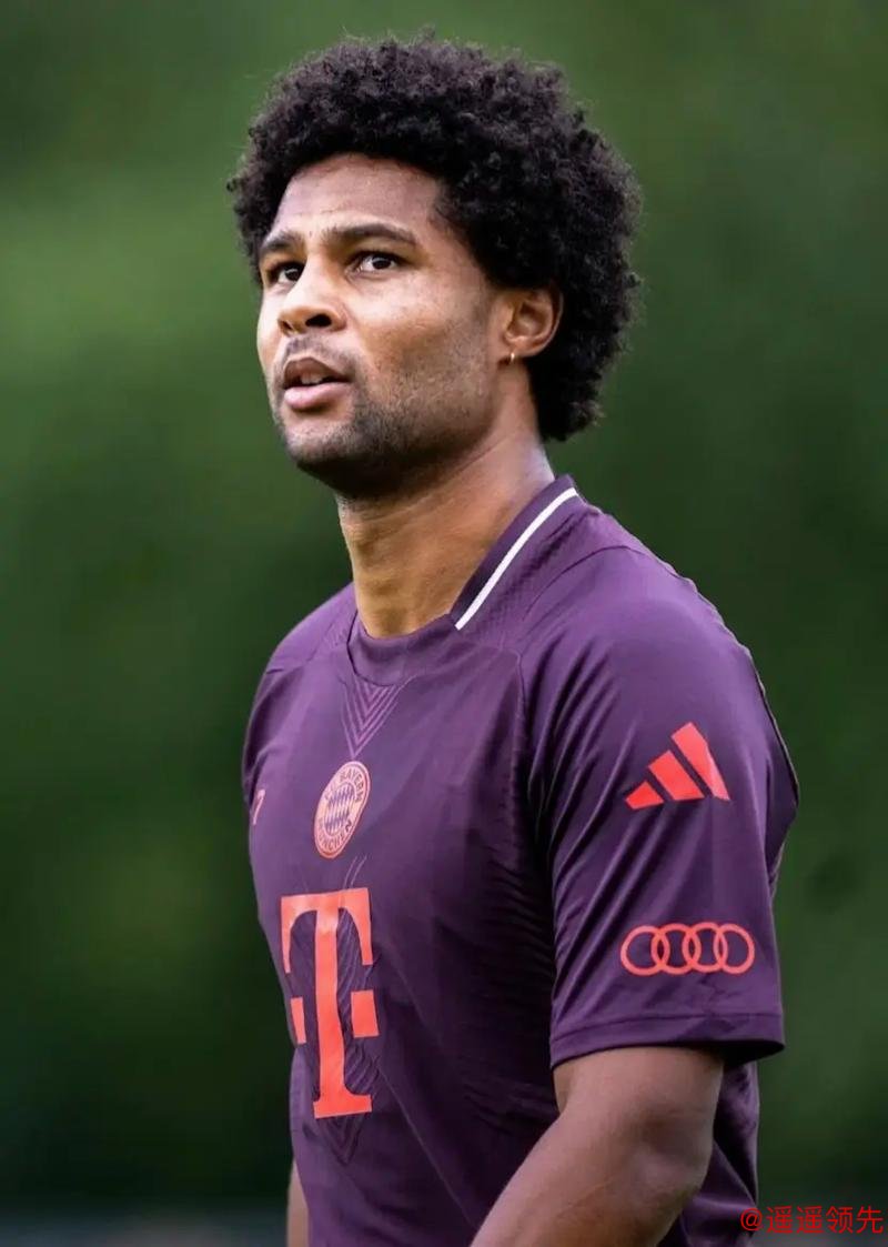 德甲-格纳布里两球莱万破门 拜仁客场大胜科隆